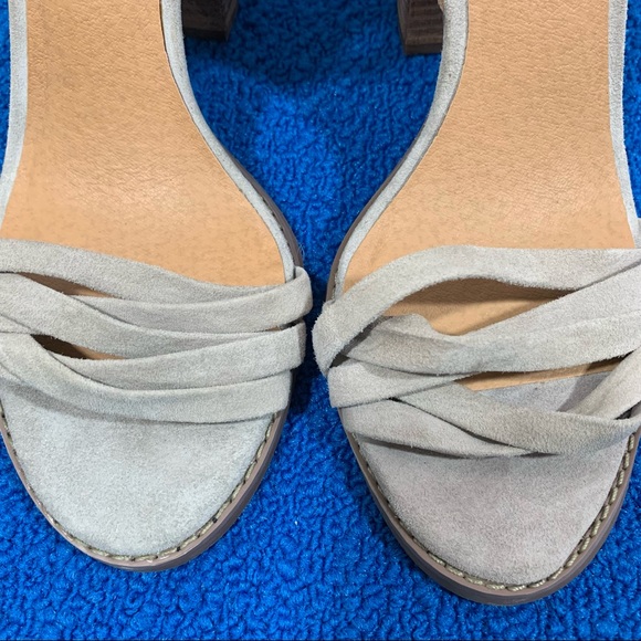 Lucky Brand “Lakisha” Suede Leather Open Toe Strappy Block Heel Sandals Sz 7.5M - Picture 5 of 9
